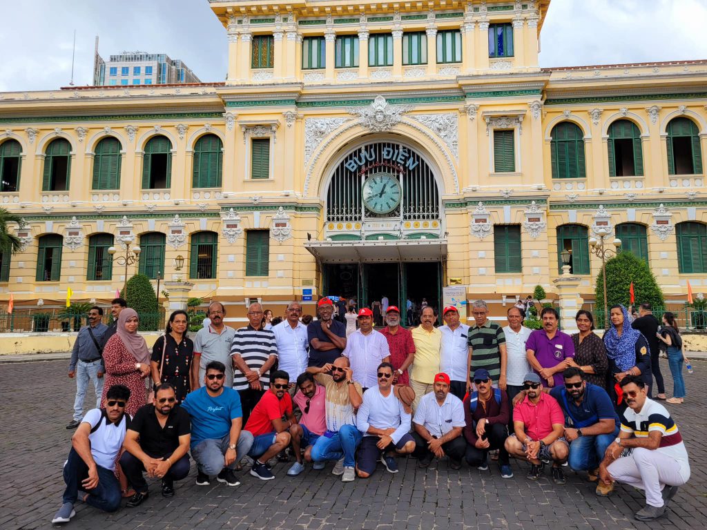 FULL DAY SAIGON CITY + CUCHI TUNNEL TOUR